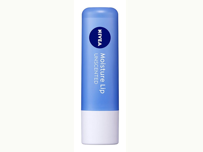 Son dưỡng Nivea Moisture Lip Unscented là lựa chọn an toàn để chăm soc và nuôi dưỡng đôi môi