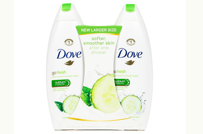 Sữa Tắm Dove Go Fresh Cucumber & Green Tea Body Wash thành phần chính là tinh chất dưa chuột kết hợp với hương thơm từ trà xanh, bổ sung hợp chất Nutrium Moisture độc đáo dưỡng da từ sâu bên trong.