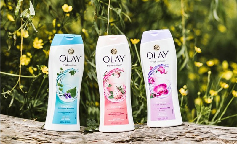Bộ sản phẩm Olay Fresh Outlast Body Wash có tại Bo shop.