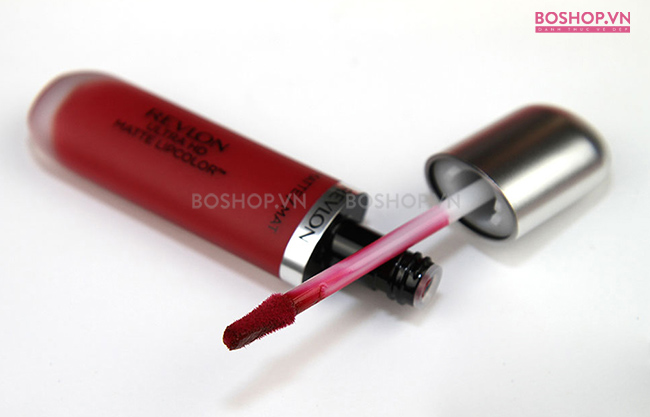 Son lì Revlon Ultra Hd Matte Lipcolor No.635 Hd Passion tone màu cực lôi cuốn