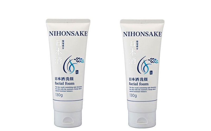 Sữa rửa mặt Beaua Viewer Nihonsake Facial Foam 130gr