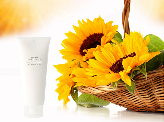 Gel dưỡng ẩm Body Muji Organic All In One Body Gel 200gr