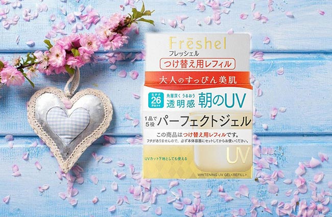 Gel dưỡng trắng Kanebo Freshel Whitening UV Gel 80gr Refill dạng gel thấm nhanh, không gây nhờn rít, khó chịu