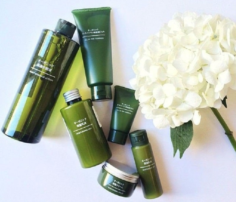 Lotion Muji Moist Essence dưỡng ẩm và chăm sóc da