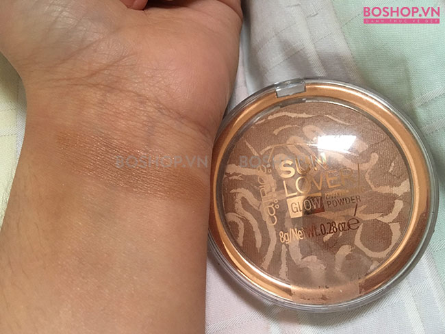 Phấn tạo khối Catrice Sun Lover Glow Bronzing Powder No.010 tone màu nâu Sun Kissed Bronze