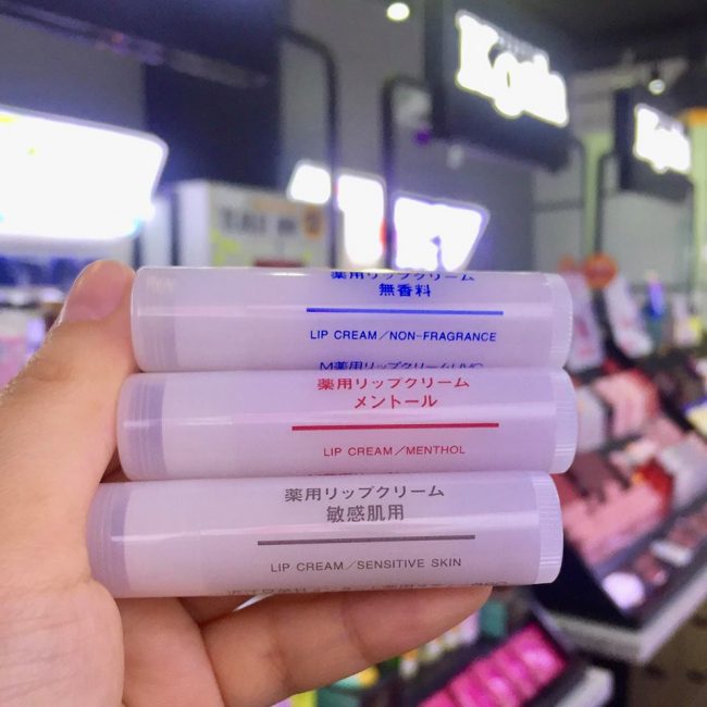 Thỏi son thiết kế nhỏ xinh