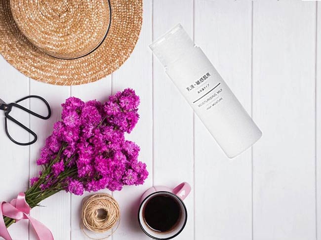 Tinh chất chống lão hóa Muji Portable Pre-Lotion 50ml