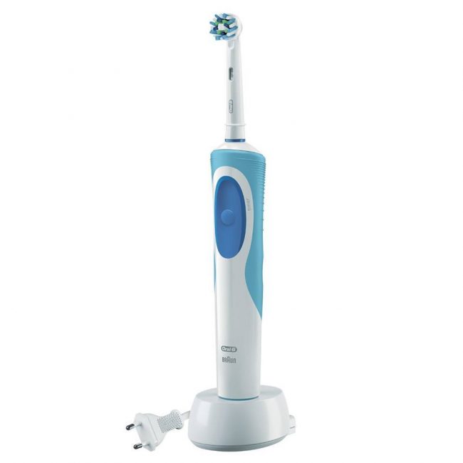 Bàn chải điện Oral-B Braun Vitality an toàn cho người sử dụng