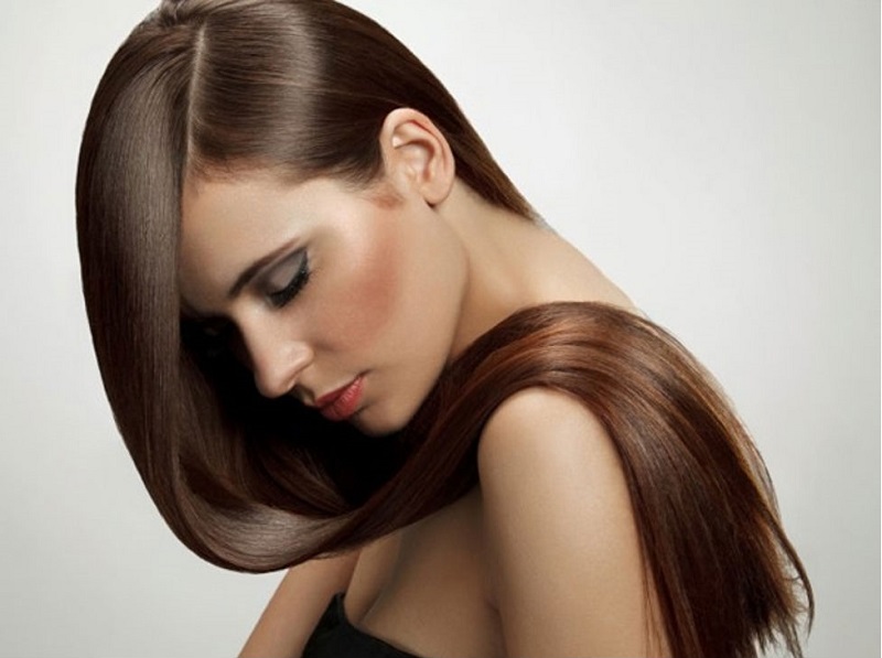 Bí quyết mang đến mái tóc suôn mượt, bồng bềnh