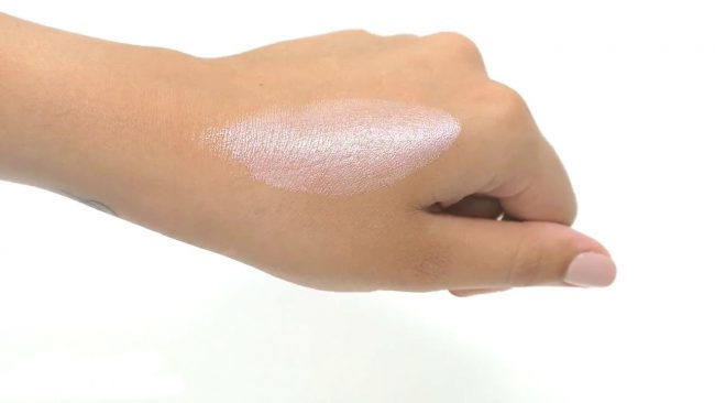 Highlight W7 Night Glow Highlighter & Illuminator 10ml độ bám màu tốt lâu trôi trong nhiều giờ liền