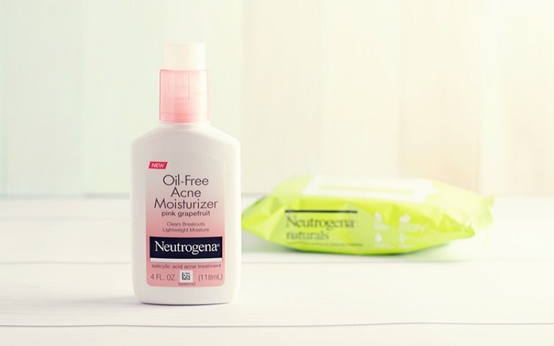 Kem dưỡng ẩm Neutrogena Oil-Free Acne Moisturizer Pink Grapefruit 118ml dành cho da mụn.