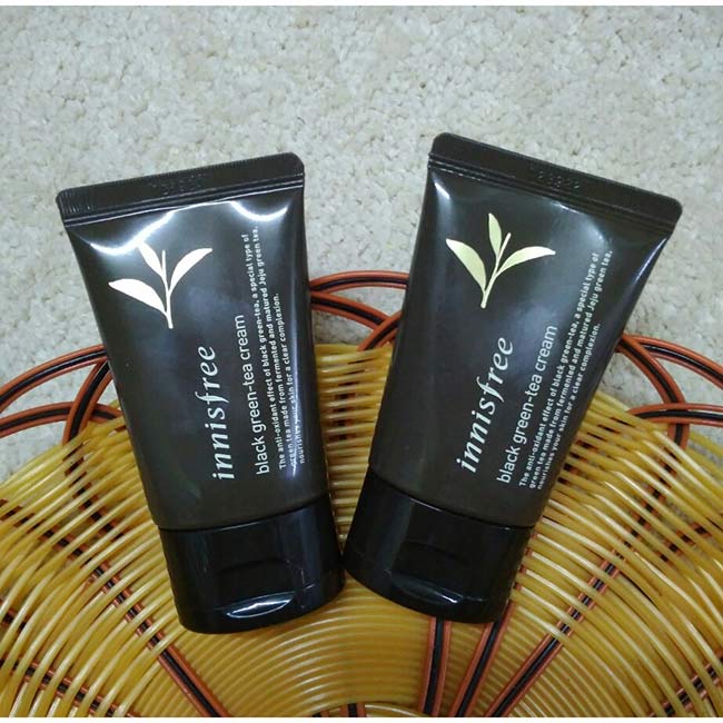 Kem dưỡng da Innisfree Black Green Tea Cream 30ml