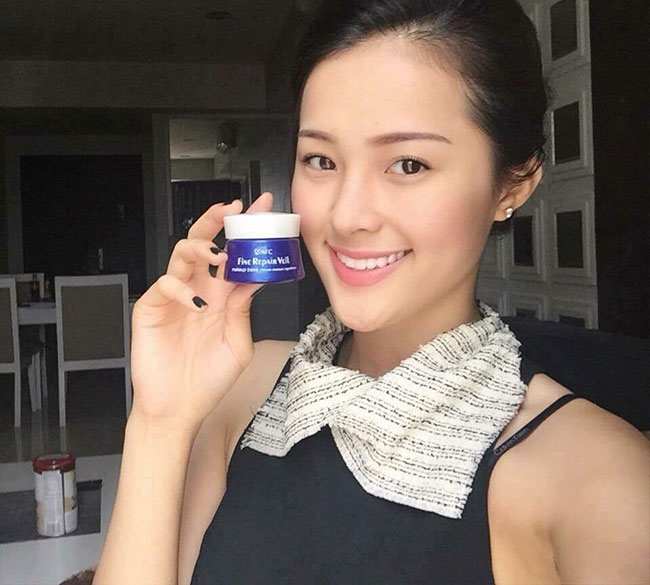 Kem lót tăng cường bổ sung nước và độ ẩm cho da