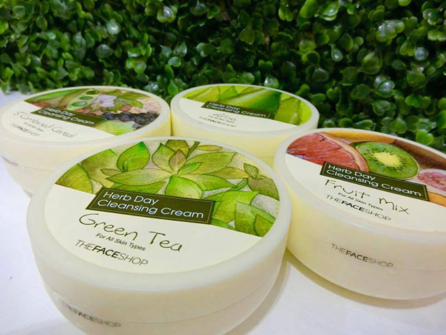 Kem tẩy trang The Face Shop Herb Day Green Tea chiết xuất trà xanh giàu chất chống oxy hóa 