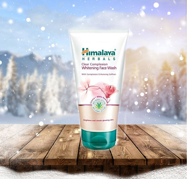 Sữa rửa mặt Himalaya Clear Complexion Whitening 150ml