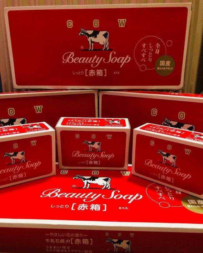 Xà phòng sữa bò Cow Kyoshinsha Beauty Soap 100gr chiết xuất từ thành phần sửa bò thiên nhiên an toàn cho da