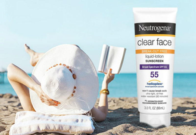 Neutrogena Clear Face Sunscreen có khả năng chống chịu dưới nước lên đến 80 phút