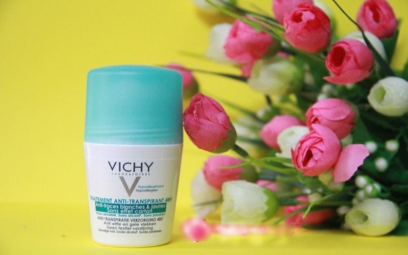 Có Vichy Traitement Anti-Perspirant 48H Intensive bạn có thể tự tin làm những điều mình thích mà không lo ngại đến mùi hôi cơ thể.