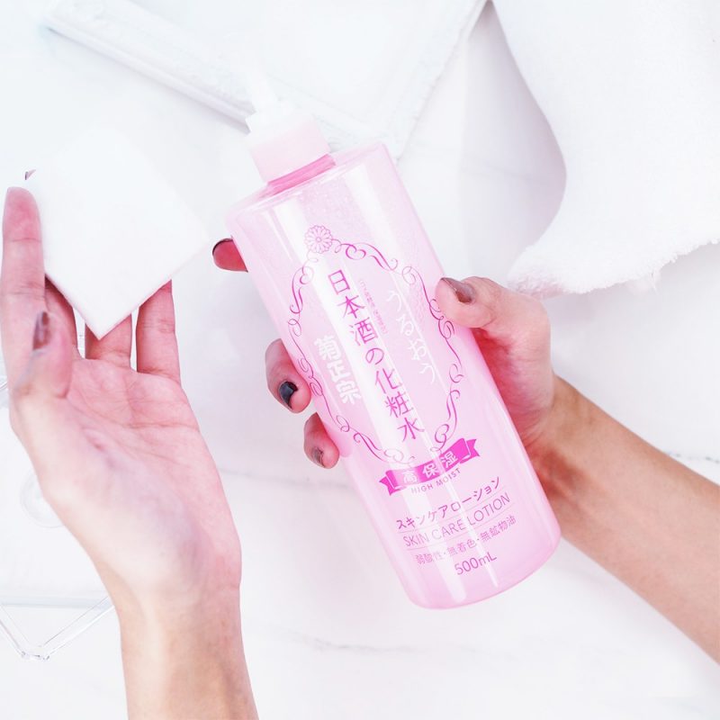 Lotion dưỡng ẩm, làm dịu, ngừa nếp nhăn
