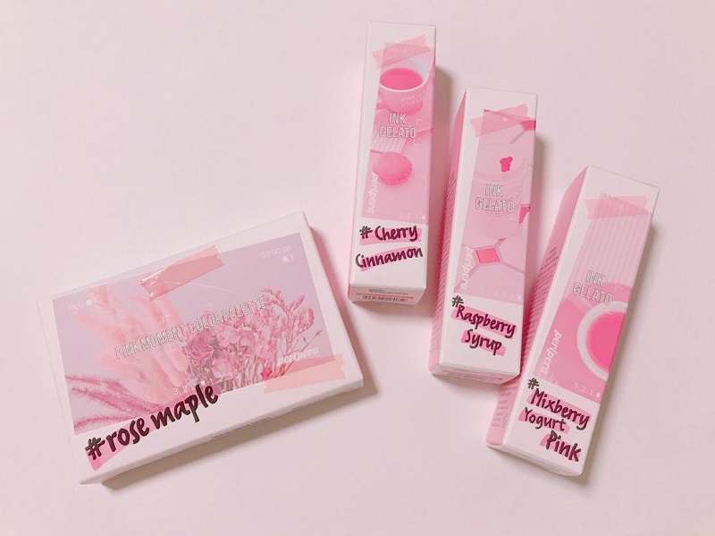 Peripera Pink Moment Color Palette có thiết kế theo hình hộp chữ nhật nhỏ vô cùng xinh yêu.