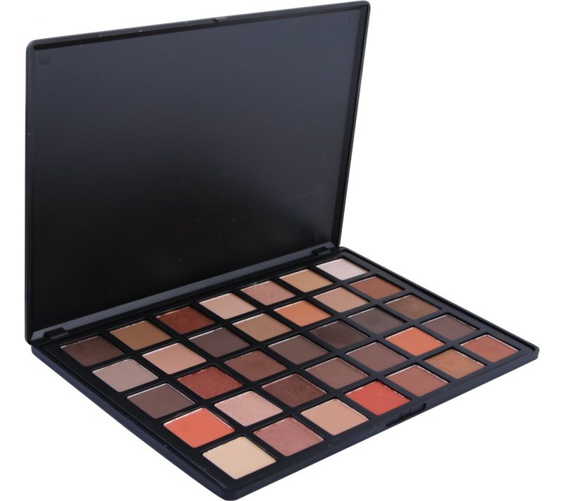 Bảng phấn mắt Beauty Creations 35 Color Pro Ruby có nhiều tông màu cho bạn thoả sức lựa chọn phong cách riêng