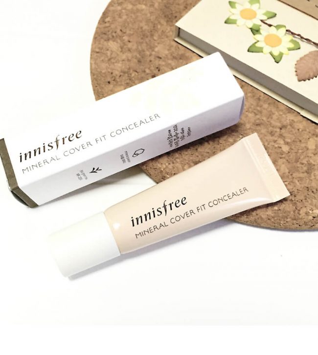 Che khuyết điểm Innisfree Mineral Cover Fit Concealer 01