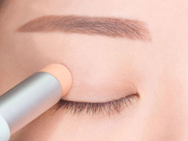 Che khuyết điểm Innisfree Pore Cover Eraser Stick 3 làm mờ các vết thâm mụn, sưng đỏ
