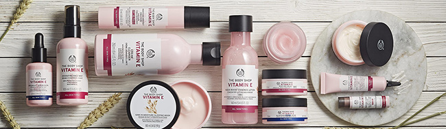 Kem dưỡng ban đêm The Body Shop Vitamin E Nourishing 50ml chiết xuất từ mầm lúa mì, Hyaluronic Acid giàu dưỡng chất