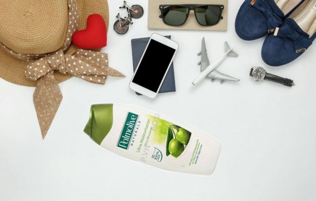 Sữa tắm Palmolive Olive And Moisturizing Milk 750ml với tinh chất Ô liu và kem dưỡng da giữ ẩm
