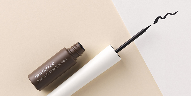 Kẻ mắt nước Innisfree Real Lasting Eyeliner 4gr an toàn cho mắt