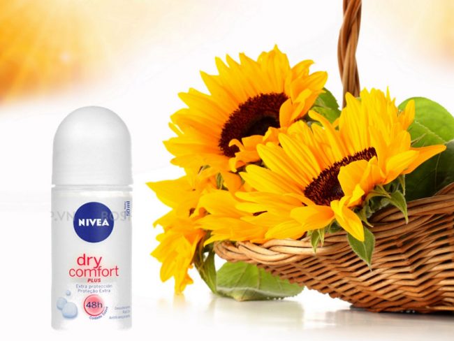 Lăn khử mùi Nivea Dry Comfort Plus 48h 50ml