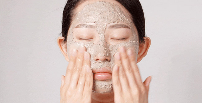 Mặt nạ làm sạch sâu cho lỗ chân lông và dưỡng ẩm cho da