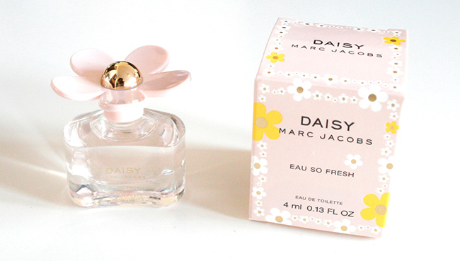 Nước hoa nữ Marc Jacobs Daisy So Fresh EDT 4ml