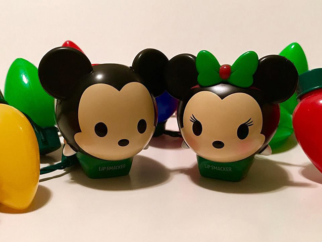 Son dưỡng Lip Smacker Disney Mickey Christmas 2018 giúp làm dưỡng ẩm, làm mềm môi