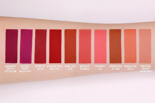 Son kem lì 3CE Soft Lip Lacquer #Explicit đỏ hồng đất nhẹ nhàng, nữ tính