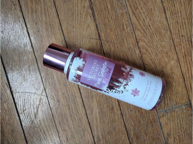 Xịt thơm body Victoria’s Secret Pure Seduction Frosted 250ml