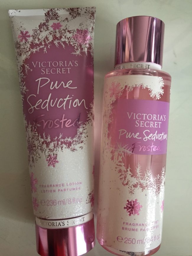 Xịt thơm body Victoria’s Secret Pure Seduction Frosted 250ml thích hợp sử dụng hằng ngày